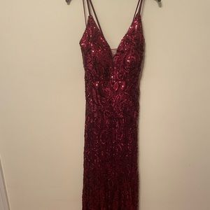 NWT Macy’s Long/Maxi Red Formal Gown w/ Sequins, Straps & Mesh Covering